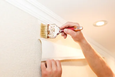 Pose de papier peint à Ratzwiller — revêtements muraux et toiles de verre
